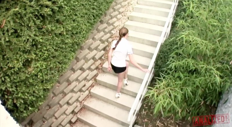 Проанализировал Джейми Бонда